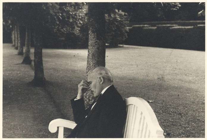 Fig. 8 – Toscanini a Kastanienbaum, 1938 (©Archivio di Stato di Milano, Toscanini, serie Fotografie, ATF_334)